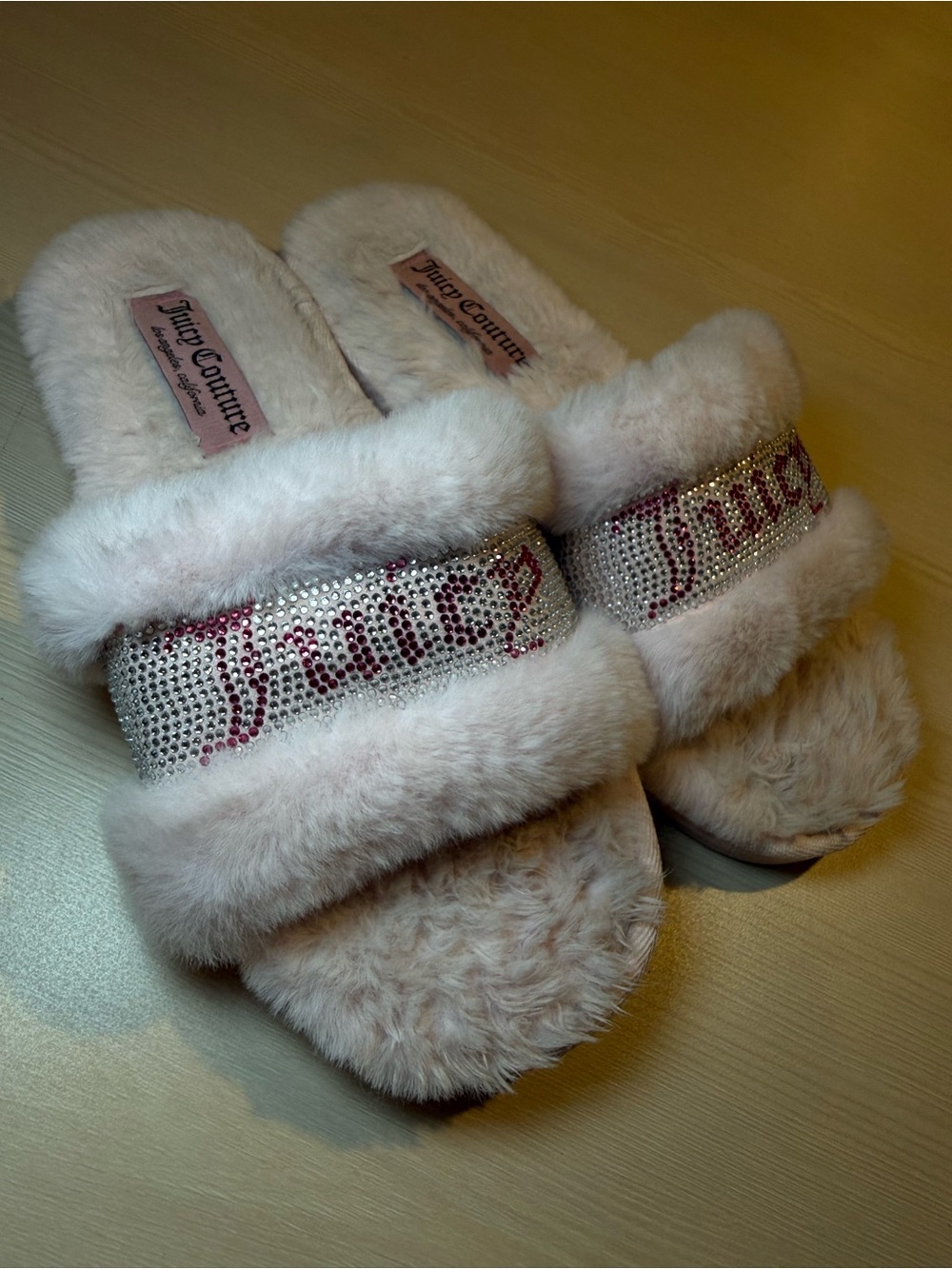 Juicy Couture Slide Slippers Faux Fur Pink/Silver - Med